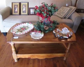 Traditional Coffee Table