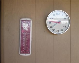Betty Boop Thermometer + Outdoor Clock