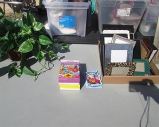 Photo Frames & Albums