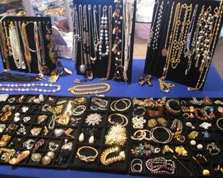 Costume Jewelry. Great for Christmas Gifts, a Favorite Niece, Granddaughter, Neighbor, OR YOU!!!