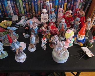 Figurines