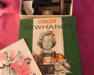 Vintage Kiddie Singer "Sewhandy" in Box