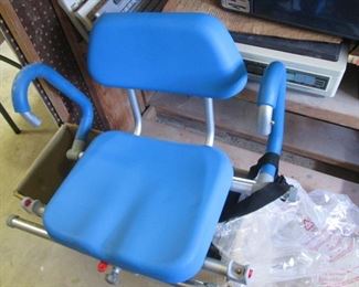 Brand New Bath Chair - Swivels to Help Get Into Tub