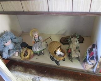 Here Come the Tiny Treasures....