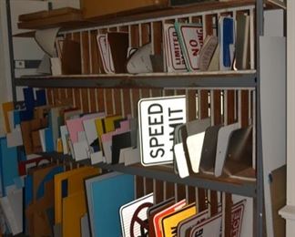 More signs, Rack
