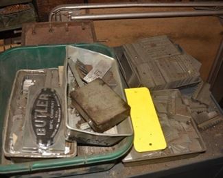 Old Advertising Metal Plaques, etc.