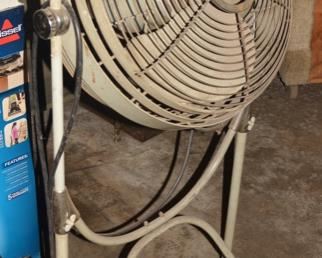 Another 1950's Roll Around Fan