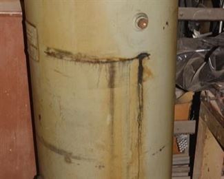 Shop Industrial Air Compressor / Tank