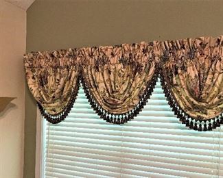 All Curtains, Valances for sale