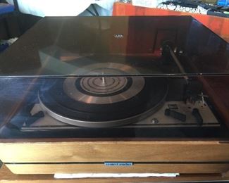 UA 1215s Vintage Turntable with dust cover.