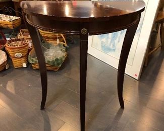 Demi Lune Side entry table