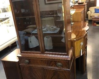 Duncan phyfe China cabinet hutch