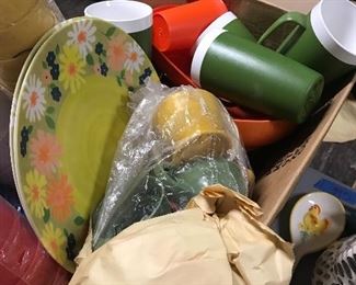 Vintage plates and cups