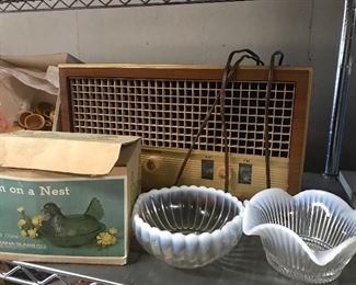 Vintage radio and other glass