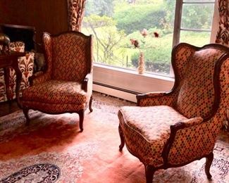 Pair wing chairs & carpets 