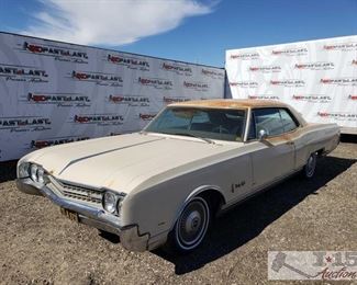 86: 1966 Oldsmobile Ninety Eight, Running! See Video!
VIN: 384376M394102 Odometer Reads: 2,431 Automatic transmission and power windows! Has both rear wheel skirts
Make: Oldsmobile
Model: Ninety-Eight
Year: 1966
Mileage: 2,431