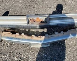 105:
1964 Cadillac Sedan DeVille Bumpers
1964 Cadillac Sedan DeVille Bumpers