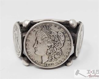 282: CJ Sterling Silver Coin Cuff Bracelet, 106.4g
Weighs approx 106.4g