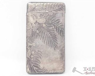 353:
Vintage Tiffany & Co. Sterling Silver Card Holder weighs approx. 83.5g
Vintage Tiffany & Co. Sterling Silver Card Holder weighs approx. 83.5g measures approx. 3.5"×2"