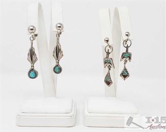 356:
2 Pairs of Earrings
Weighs approx 13.4g