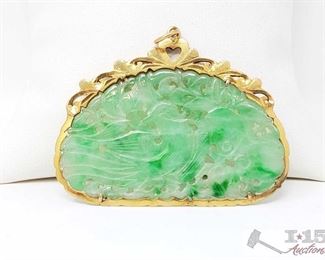 509:
Gold and Jade Pendant
Gold and Jade Pendant weighs approx 10g