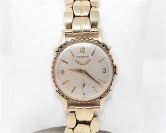 817:
12k GF Benrus Swiss Wrist Watch
12k GF(goldfilled) Benrus Swiss Wrist Watch. Measures approx 30mm. Does tick.