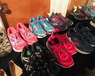 9.5 - 10