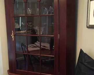              GORGEOUS CORNER CHINA CABINET