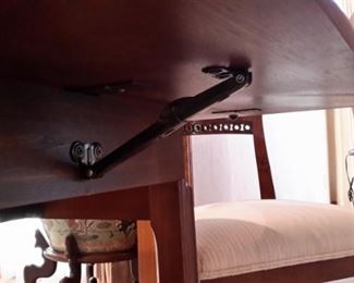 Ethan Allen Knob Creek fine home furnishings with 2 accent/game chairs in excellent condition! Stunning Baker drop leaf banded game table!