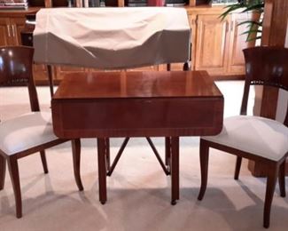 Ethan Allen Knob Creek fine home furnishings with 2 accent/game chairs in excellent condition! Stunning Baker drop leaf banded game table!
