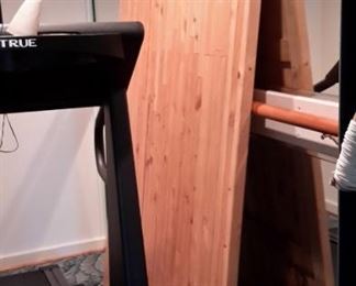 Moveable wooden ballet surface