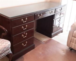 Ethan Allen office desk with glass topper, 5 drawers and 2 file drawers.