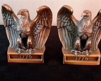 Heavy 1776 eagle bookeneds.