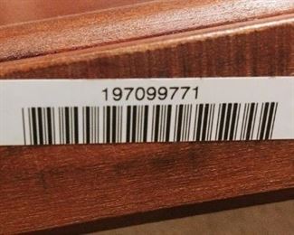 Pennsylvania House Claw and Ball foot upholstered solid bench in excellent condition!