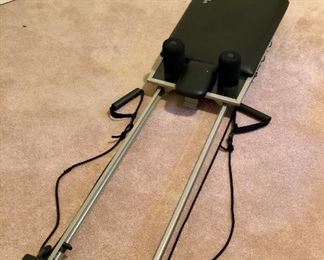 Aero Pilates Trainer