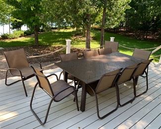 Gorgeous 11 piece Patio table and chair - HIGH QUALITY
