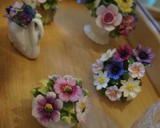 Aynsley, royal Doulton, Royal Albert, LLADRO porcelain