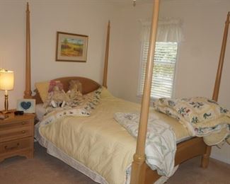 French country 4 post bed... all beds Queen Size