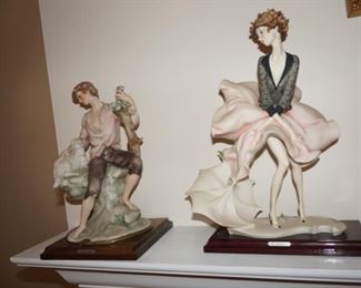Giuseppe Armani figurines