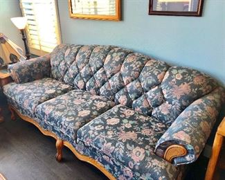 Sofa in GOOD condition. 