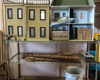doll house with some furniture; Table legs, ceramic planter