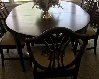 Beautiful Sligh (Grand Rapids) dining room table and needlepoint covered chairs