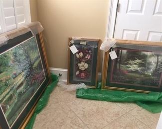 many beautiful prints and paintings