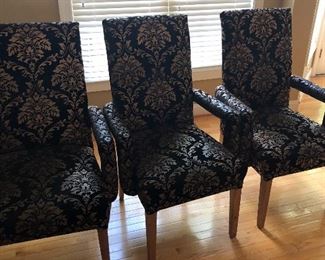 Set of 4 fabric chairs