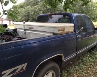 1995 Chevrolet Z71 4x4 work truck.
3rd gear does not work.
167,000 miles.
Cannot open drivers door from the inside.
No AC.
No radio.
Comes with tool box. 
Fair to good tires.
Inside is dirty and has some damage shown in pictures.
Pick up in Needville.
Selling as described. 
We have disclosed all information.