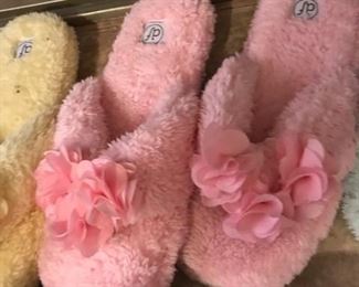 NONE APPEAR TO HAVE BEEN WORN.