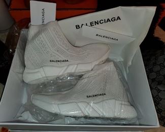 Size 6 Balenciaga knit sneakers