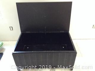 Pier 1 storage chest