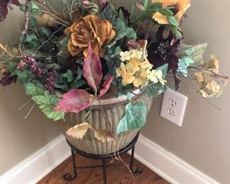 Pretty flora arrangement.