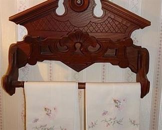 Walnut Victorian Towel Rack